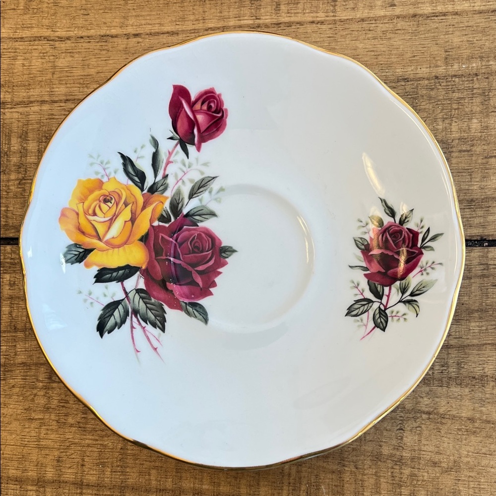 Merrie England Rose Saucer with Gold Trim